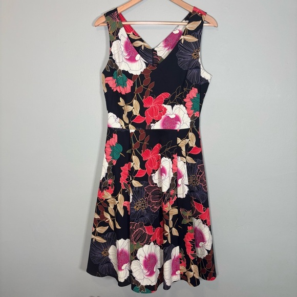 Eva Rose Fit & Flare V-Neck Front & Back Full Skirt Dress-Floral-Women Large - Picture 3 of 8